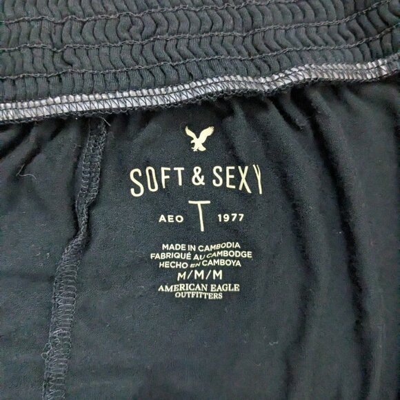 American Eagle AEO Soft & Sexy T Women's Size Medium Black - Picture 5 of 5